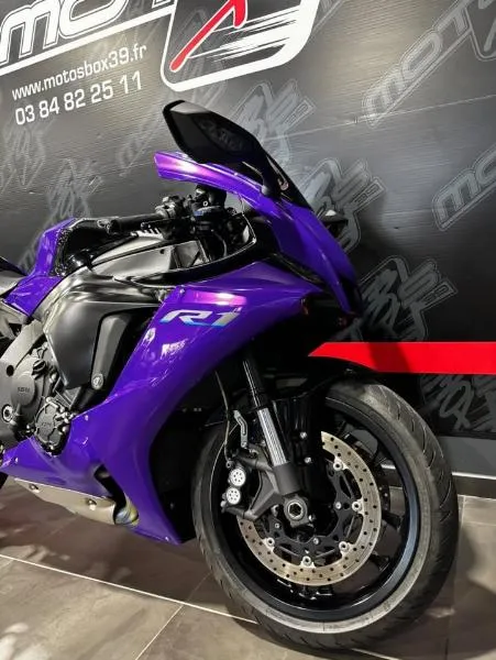 YZF 1000 R1