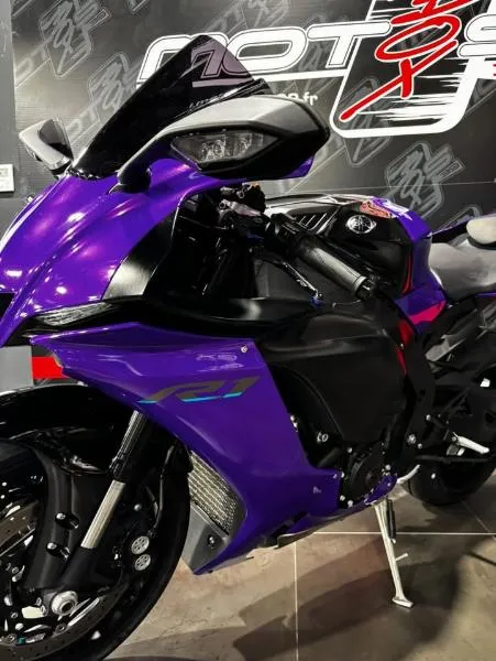 YZF 1000 R1