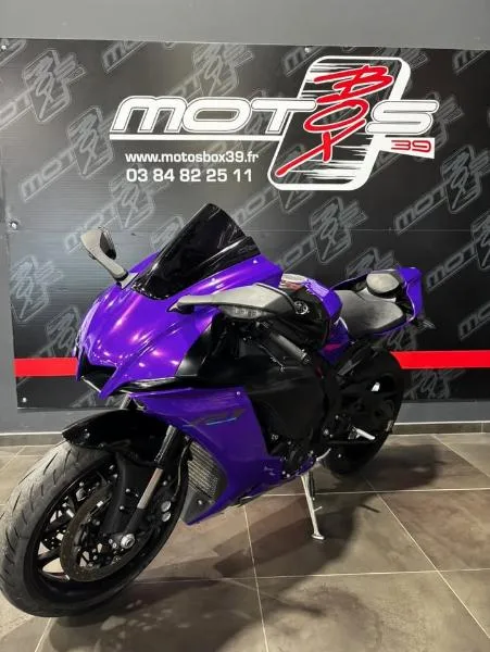 YZF 1000 R1