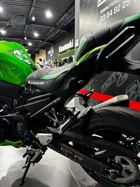 Z 900