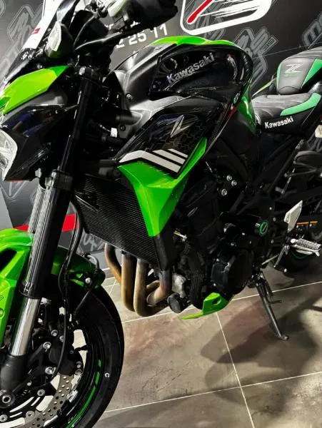 Z 900