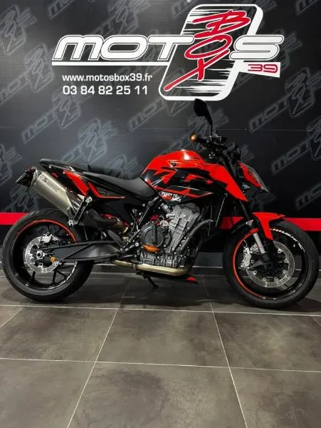 890 DUKE 2021