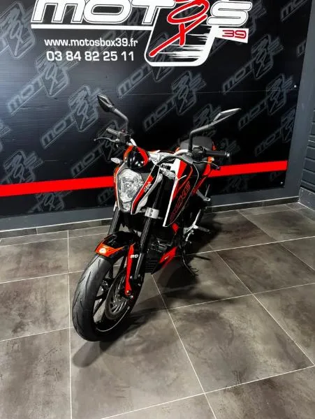 125 DUKE