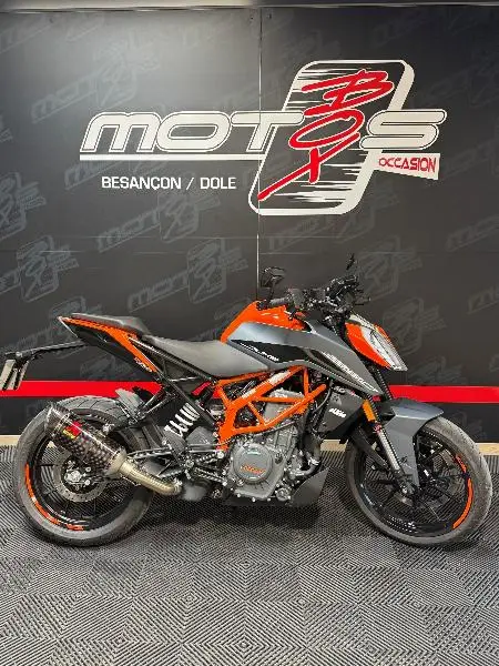 390 DUKE