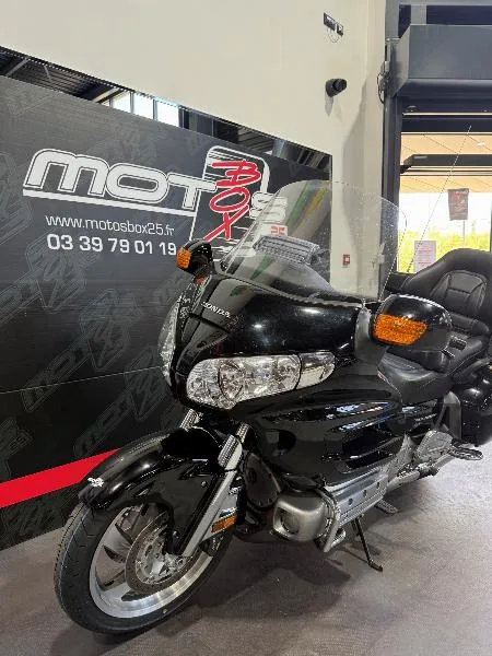 GL1800 GOLDWING