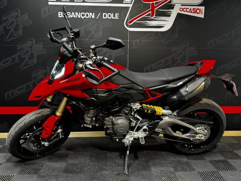 HYPERMOTARD