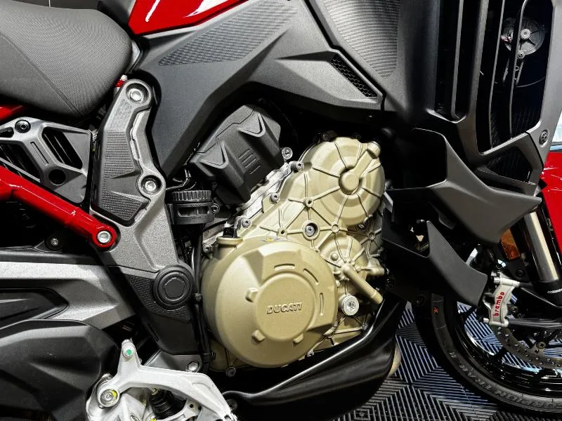 MULTISTRADA V4 S