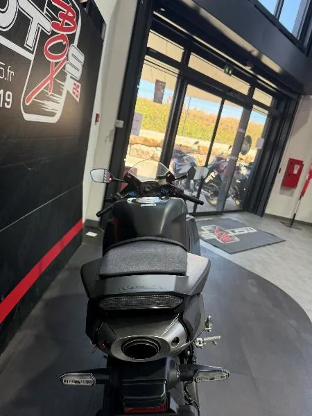 CBR 600 RR
