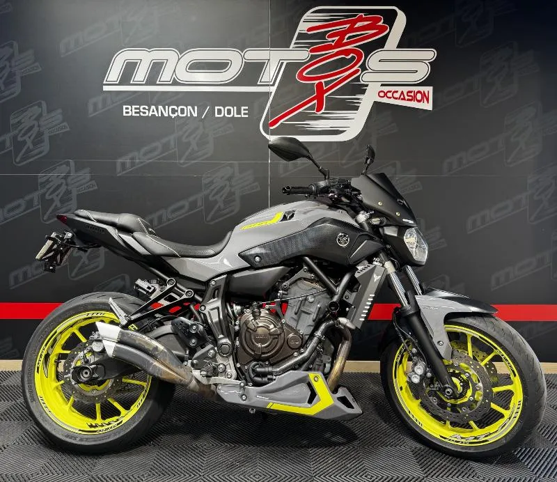 MT07