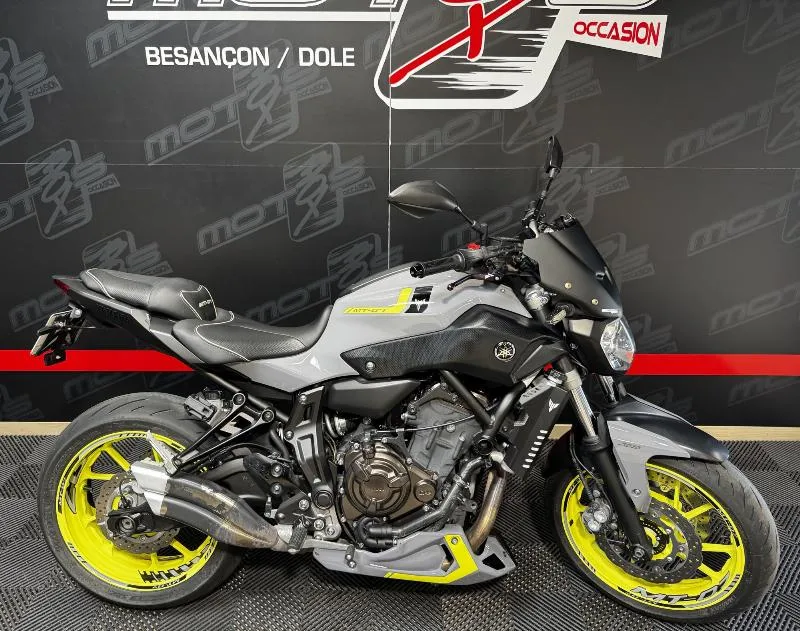 MT07