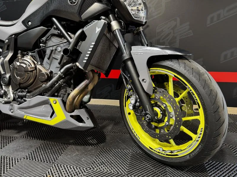 MT07