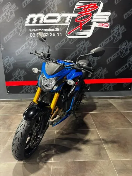 GSXS 750