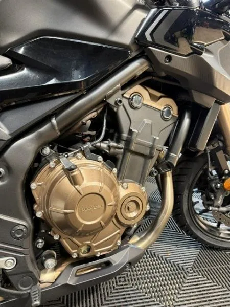CB 500 F