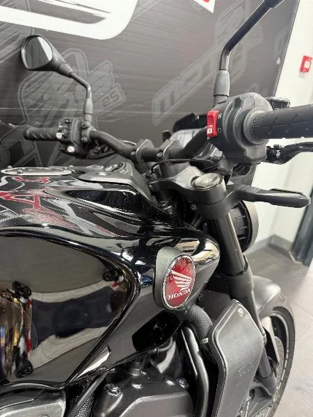 CB 1000 R