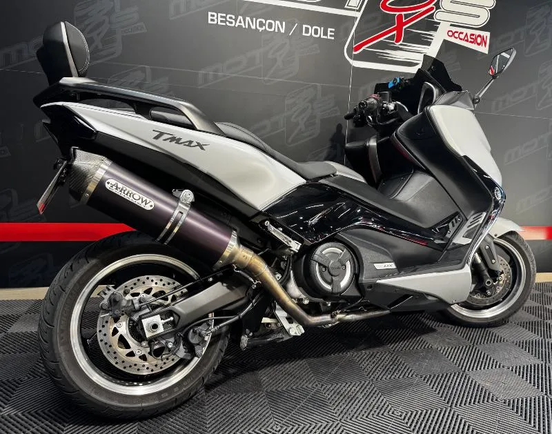 TMAX 530 DX