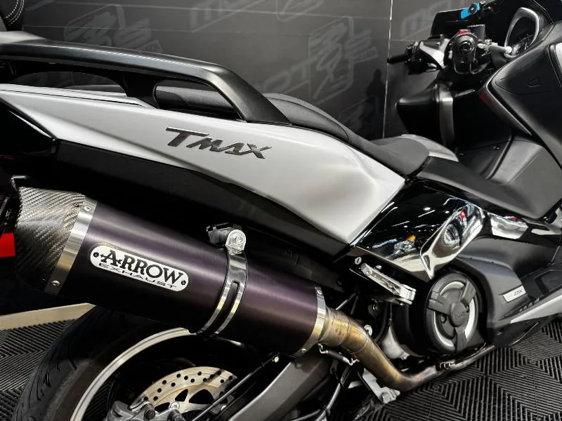 TMAX 530 DX