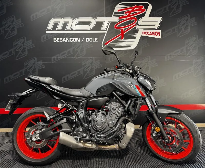 MT07 