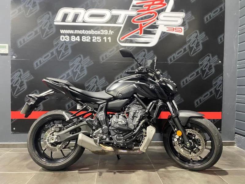 MT07