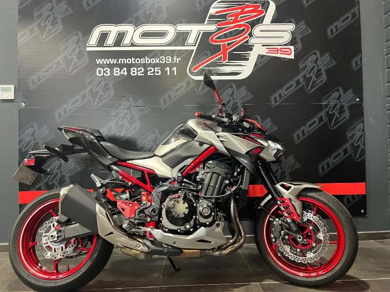 Z 900