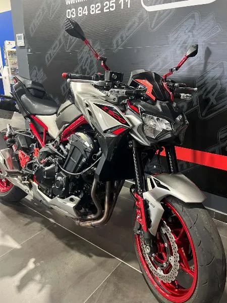 Z 900