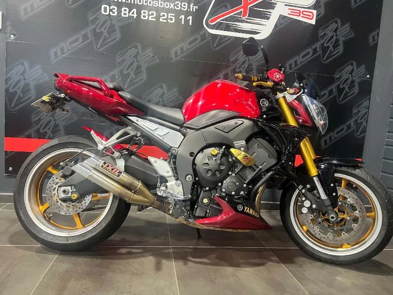 FZ1