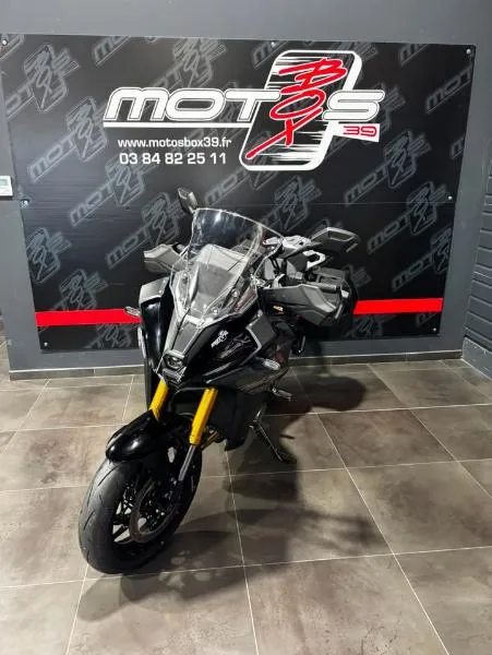 GSXS 1000 GX