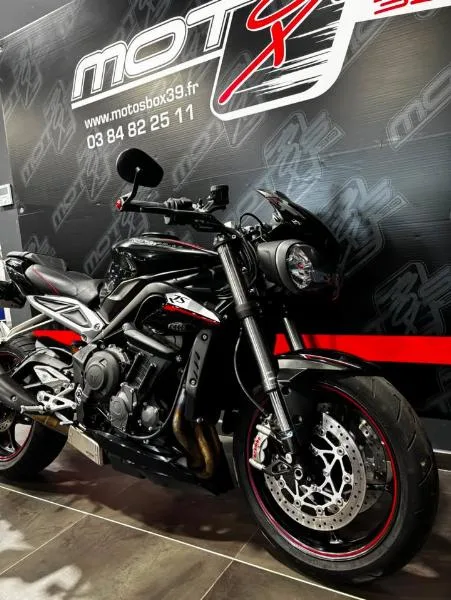 STREET TRIPLE 765 RS