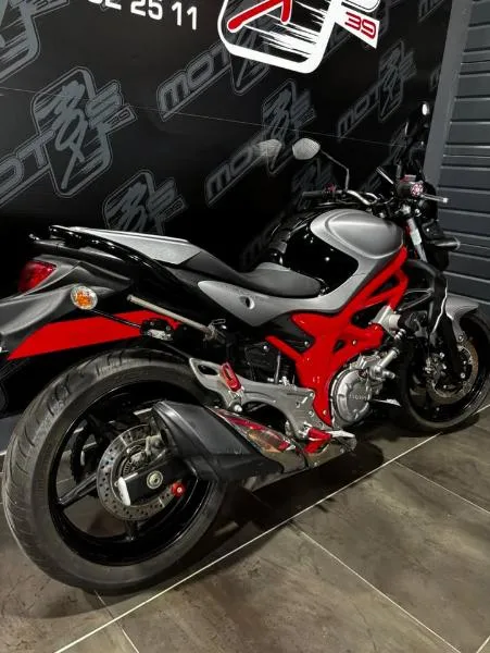 GLADIUS 650 ABS