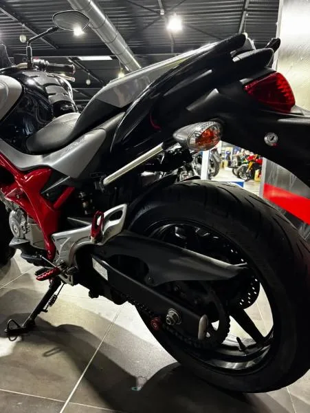 GLADIUS 650 ABS