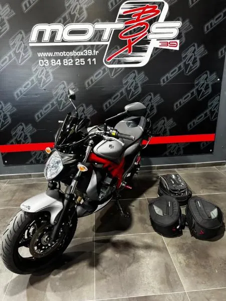 GLADIUS 650 ABS