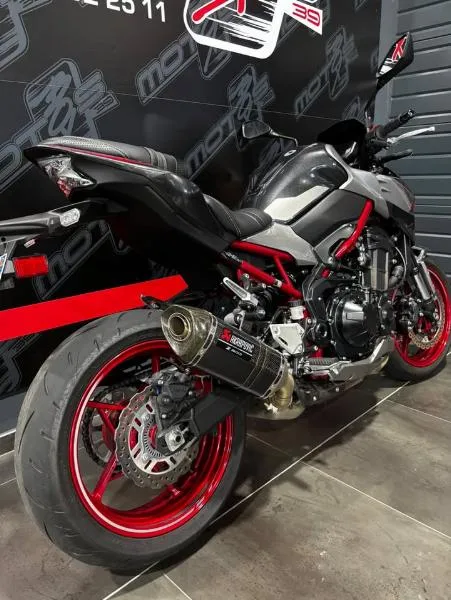Z 900