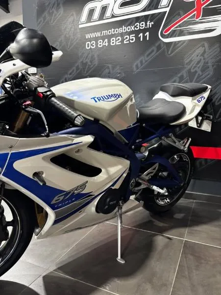DAYTONA 675