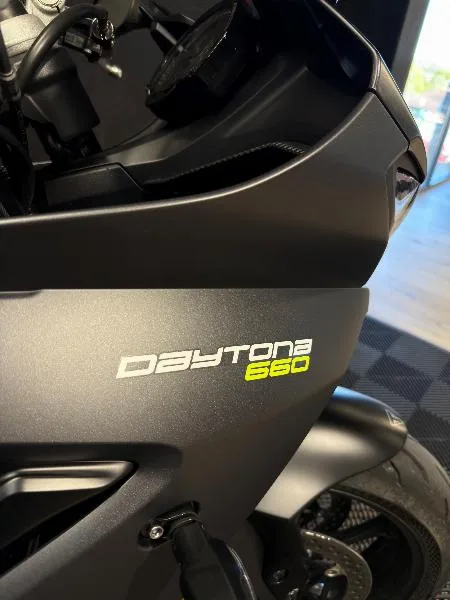 	DAYTONA 660