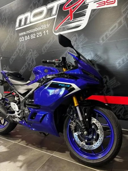 YZFR3