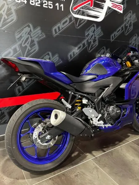 YZFR3