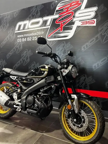 XSR 125 Legacy