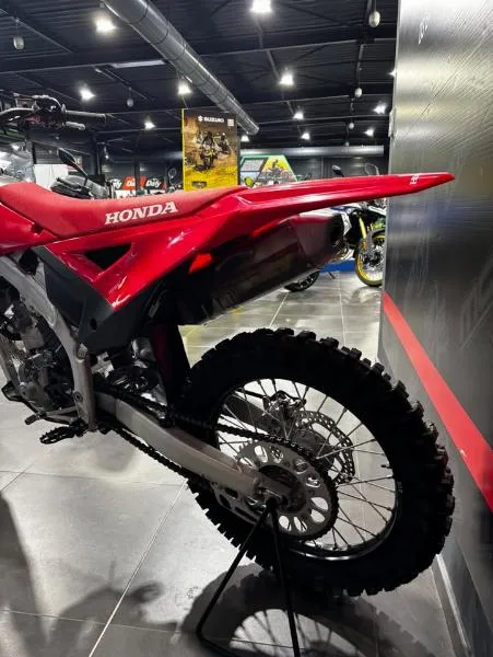 CRF 250 R