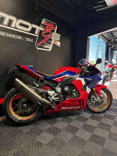 CBR 1000  RRR FIREBLADE SP