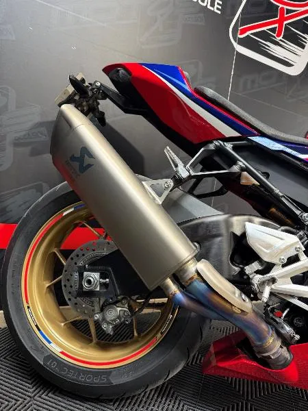 CBR 1000  RRR FIREBLADE SP