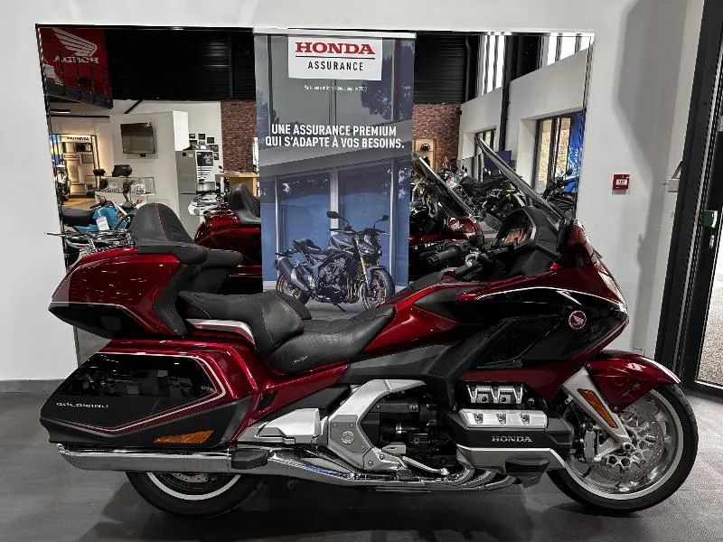 GL 1800 GOLDWING TOURING DCT