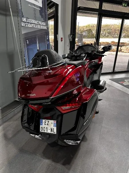 GL 1800 GOLDWING TOURING DCT