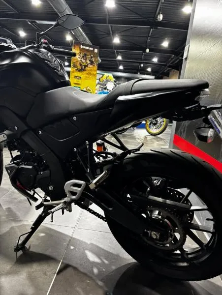 MT125 ABS