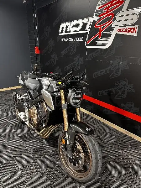 CB 650 R