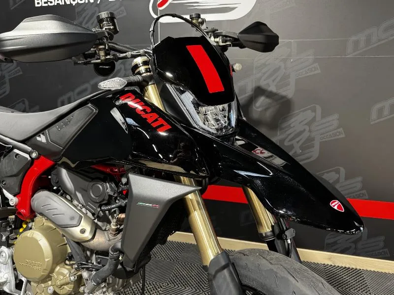 698 hypermotard