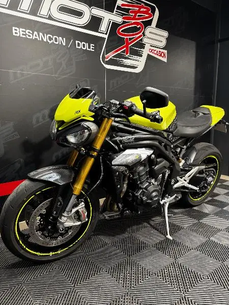 Speed Triple 1200 RX