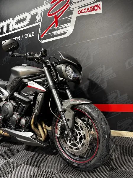 STREET TRIPLE 765