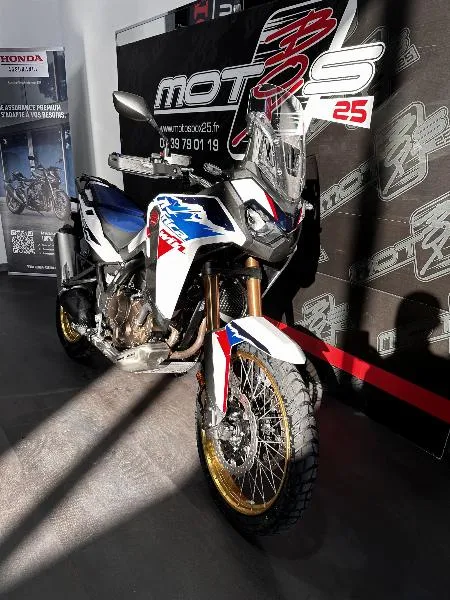 CRF 1100  L AFRICA TWIN