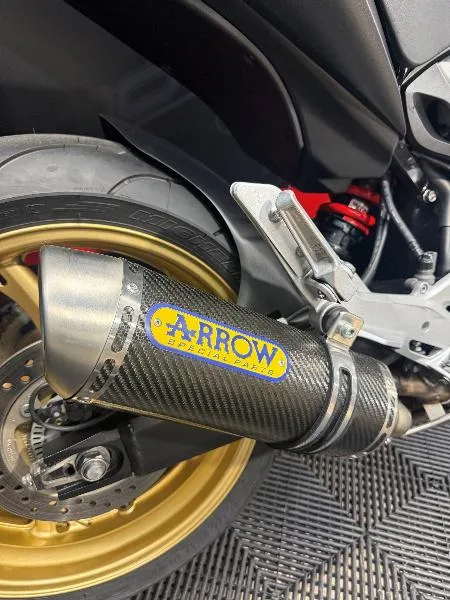CB 600 F HORNET