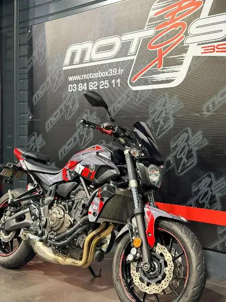 MT07