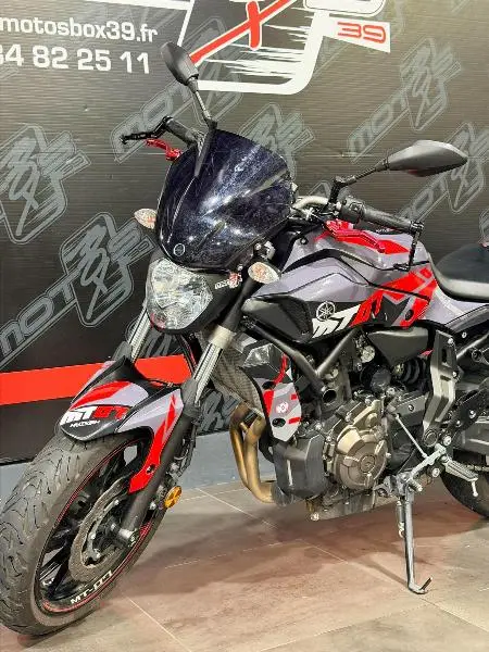 MT07